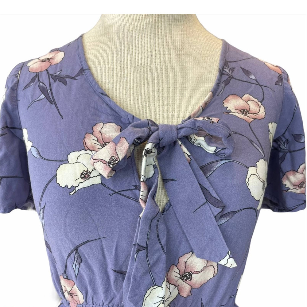 Band Of Gypsies Lavender Purple Floral Short Sleeve Romper Size XS - Picture 5 of 8